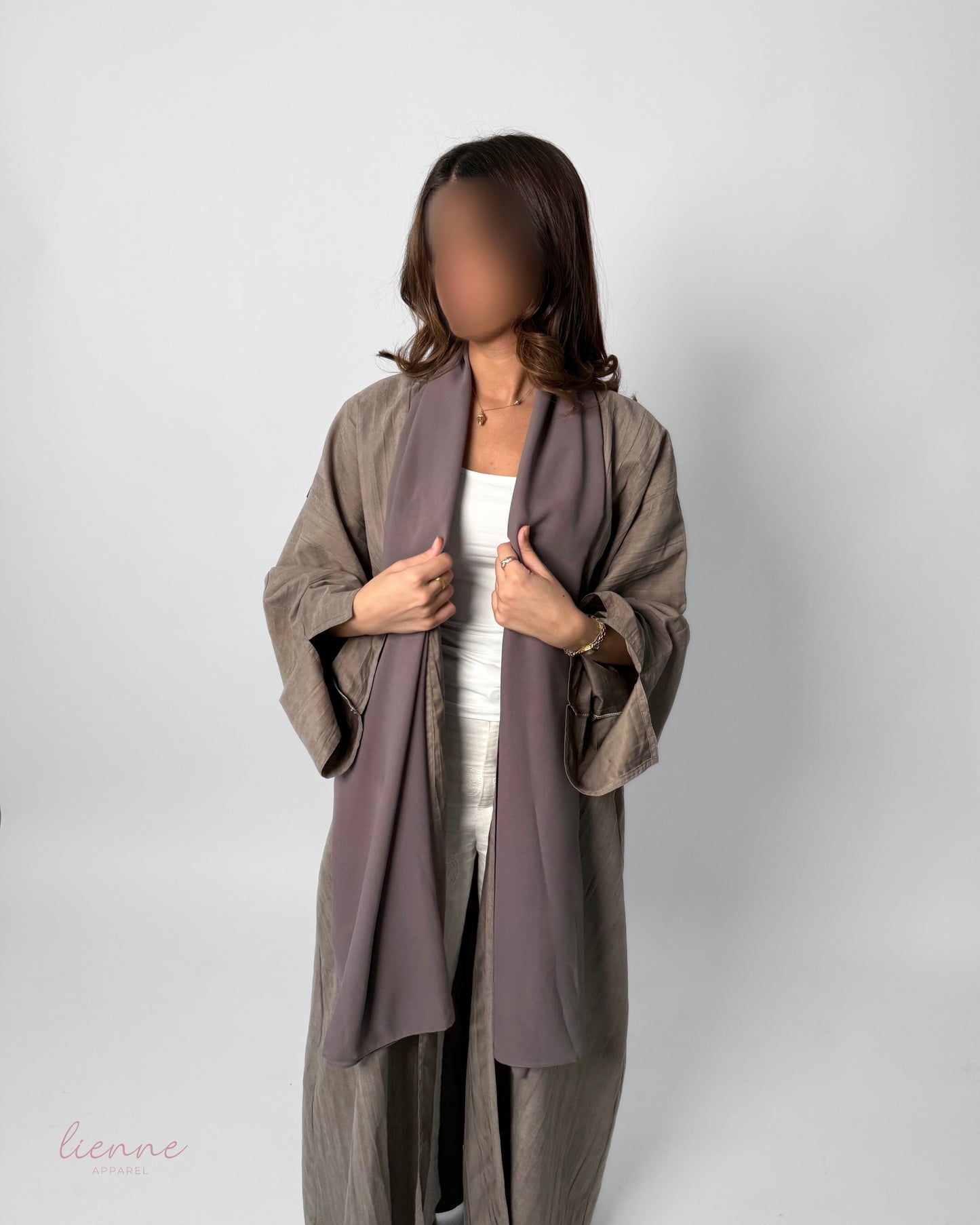Taupe